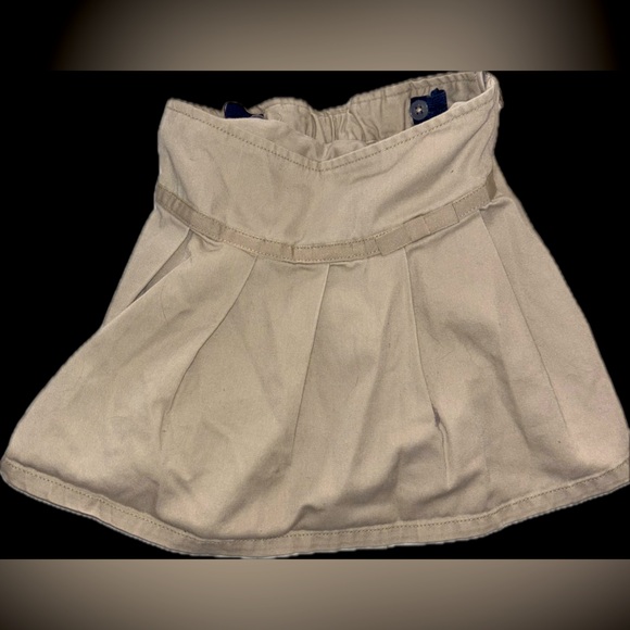 Other - Adorable pleated stretchy cotton girls 5y school khaki skirt like new